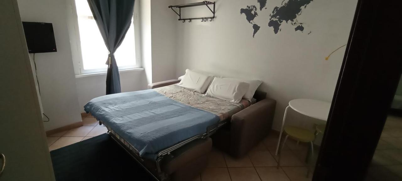 Merulana: A Due Passi Dal Colosseo Apartment Rom